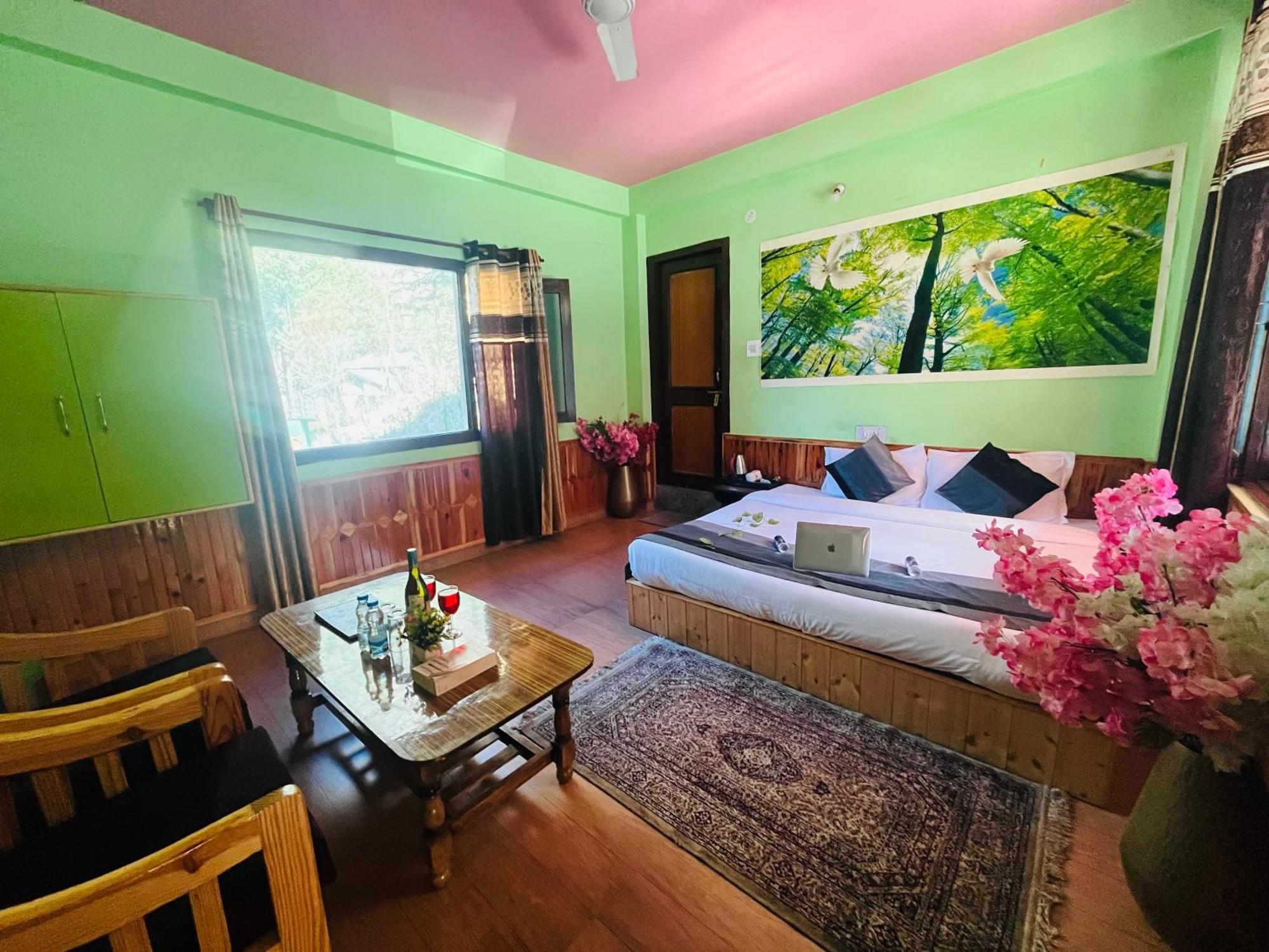 Hotel Brownie River View Kasol Exterior foto